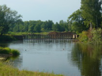Холуйский шлюз №4 на реке Теза (перед реконструкцией, 2006 г.) 