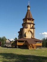 Церковь в посёлке Моста